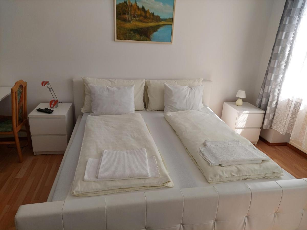 Weisses Appartement Vienna Esterno foto